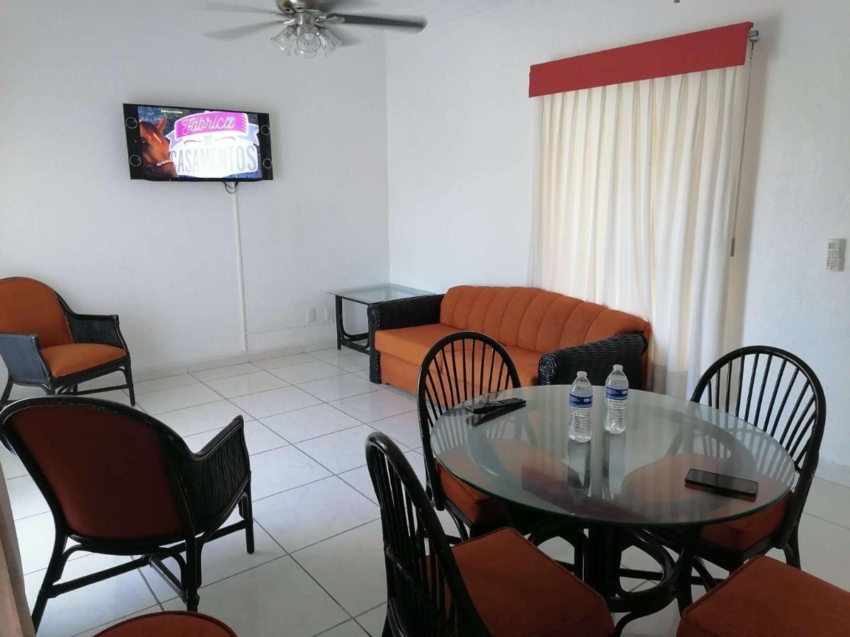 Villas Del Palmar Manzanillo With Beach Club Екстериор снимка