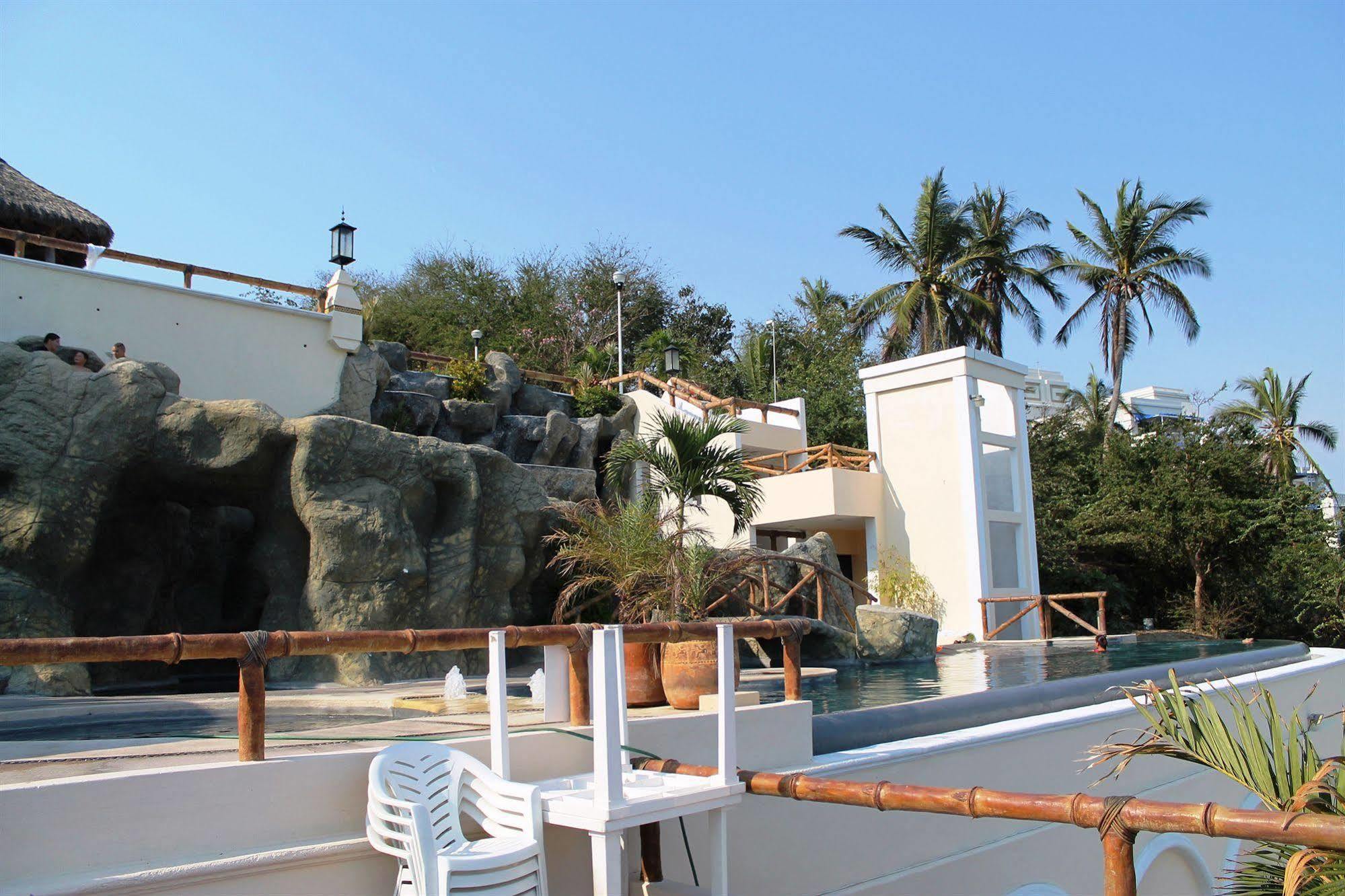 Villas Del Palmar Manzanillo With Beach Club Екстериор снимка