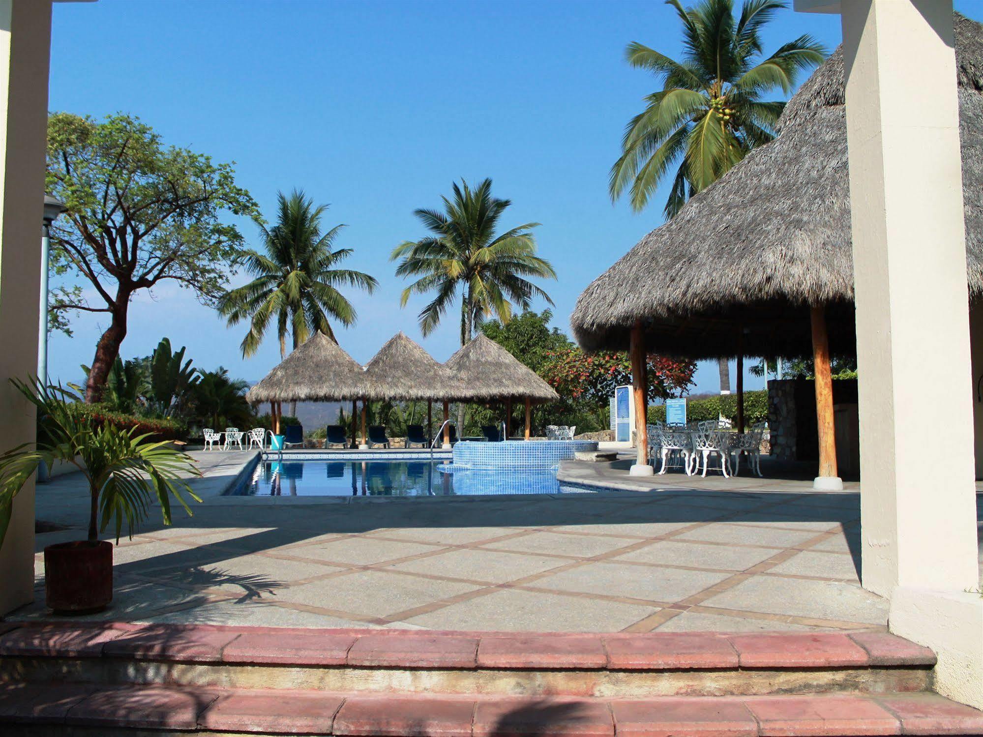 Villas Del Palmar Manzanillo With Beach Club Екстериор снимка