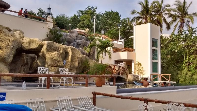 Villas Del Palmar Manzanillo With Beach Club Екстериор снимка